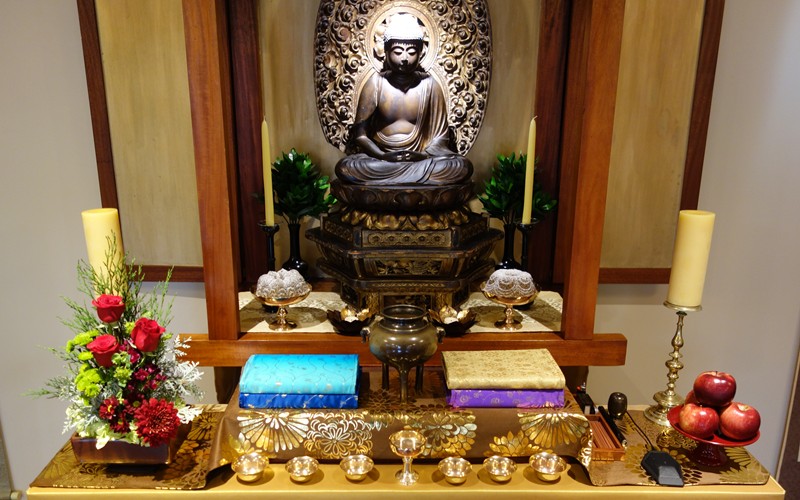 Rohatsu altar at the Vermont Zen Center